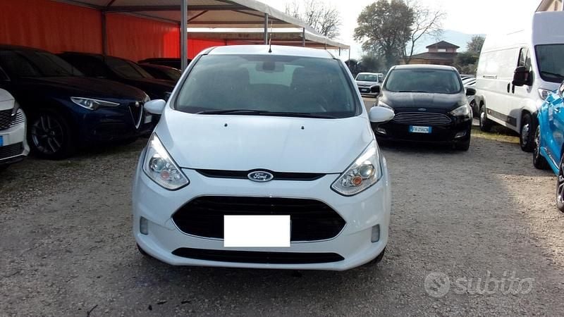Bianco Usata 2015 Ford B-MAX Titanium Monovolume | 8900 € (Buon prezzo) - Immagine 1/4