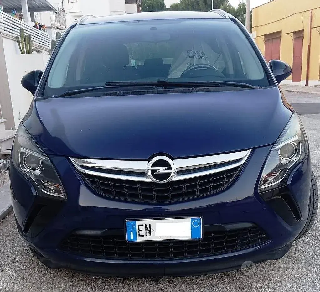 Usata Opel Zafira 150 CV (110 kW) 2012 Bluazzurro Monovolume