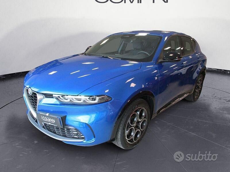 Blu misano Usata 2023 Alfa Romeo Tonale Ti SUV | 28.900 € (Buon prezzo) - Immagine 1/4