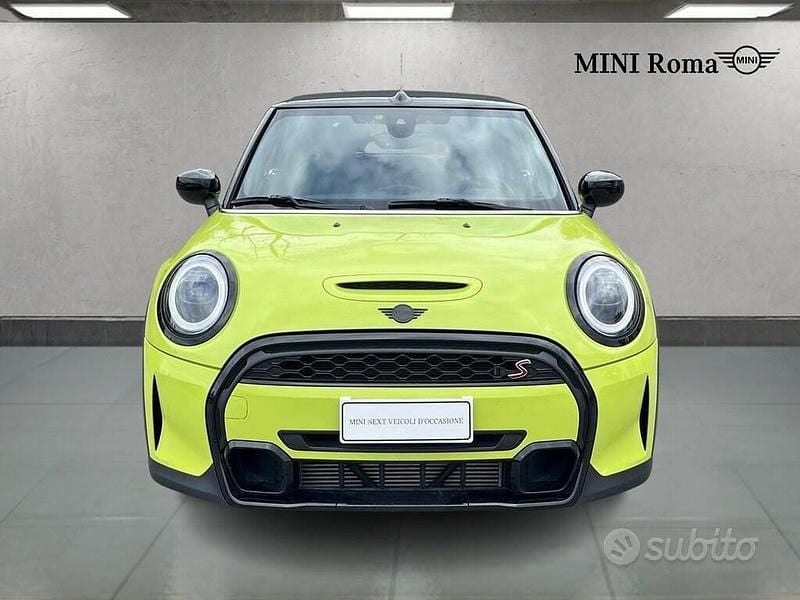 Usata Mini Cooper S Cabriolet 178 CV (130 kW) 2023 Zesty yellow Cabrio