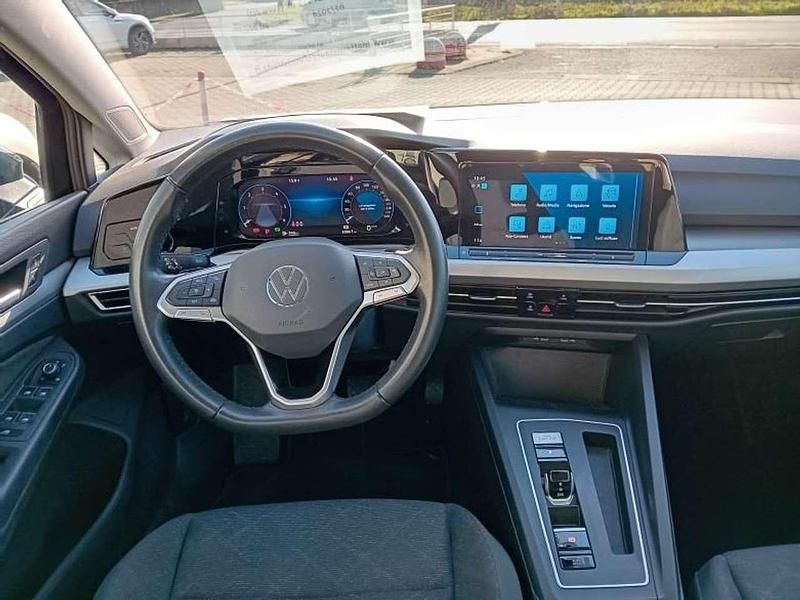 Usata VW Golf VIII Life 116 CV (85 kW) 2024 Nero Berlina