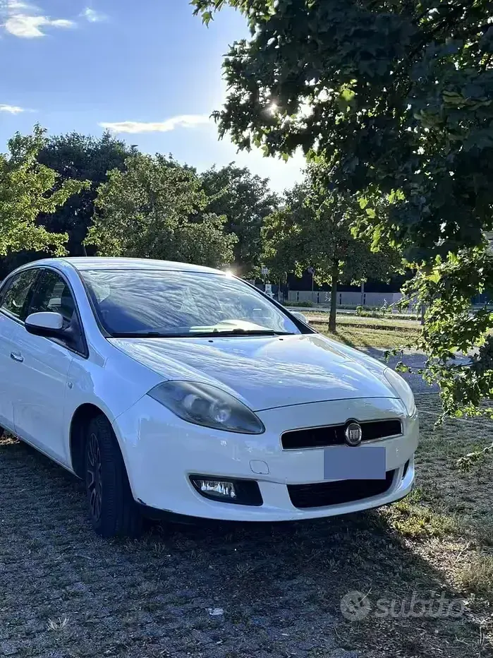 Usata Fiat Bravo 120 CV (88 kW) 2012 Bianco Utilitaria