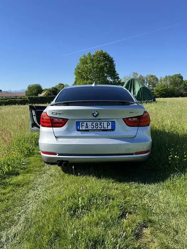 Usata BMW 330 Gran Turismo Sport Line 258 CV (189 kW) 2015 Berlina