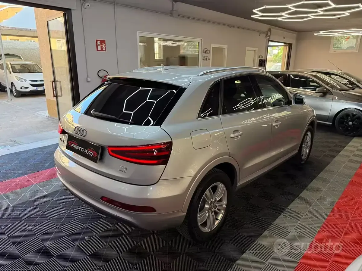 Usata Audi Q3 177 CV (130 kW) 2012 Grigio SUV