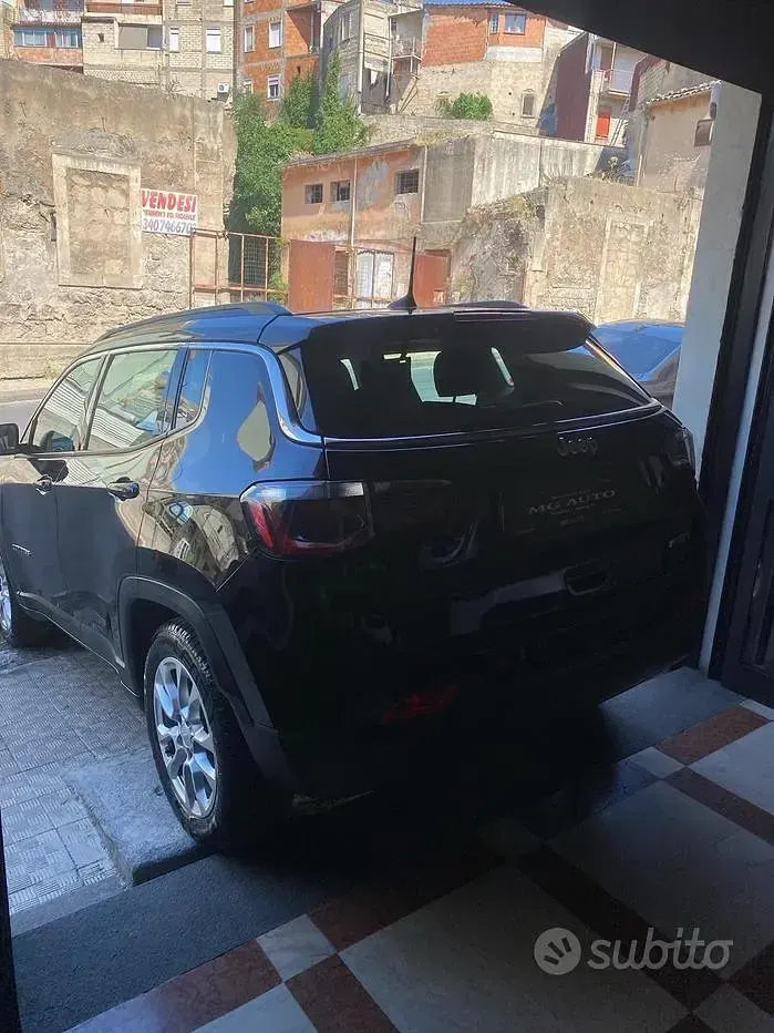 Usata Jeep Compass Longitude 120 CV (88 kW) 2020 Nero SUV