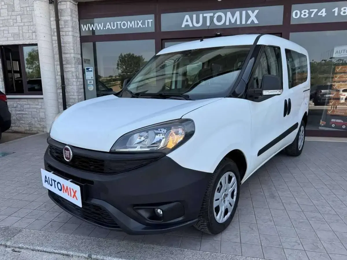 Usata Fiat Doblò 95 CV (69 kW) 2018 Bianco Monovolume