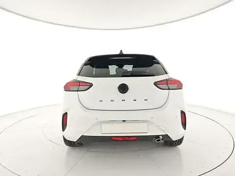 Usata Opel Corsa 101 CV (74 kW) 2024 Bianco Utilitaria