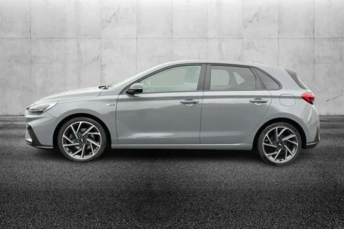 Usata Hyundai i30 N Line 159 CV (116 kW) 2022 Grigio Monovolume