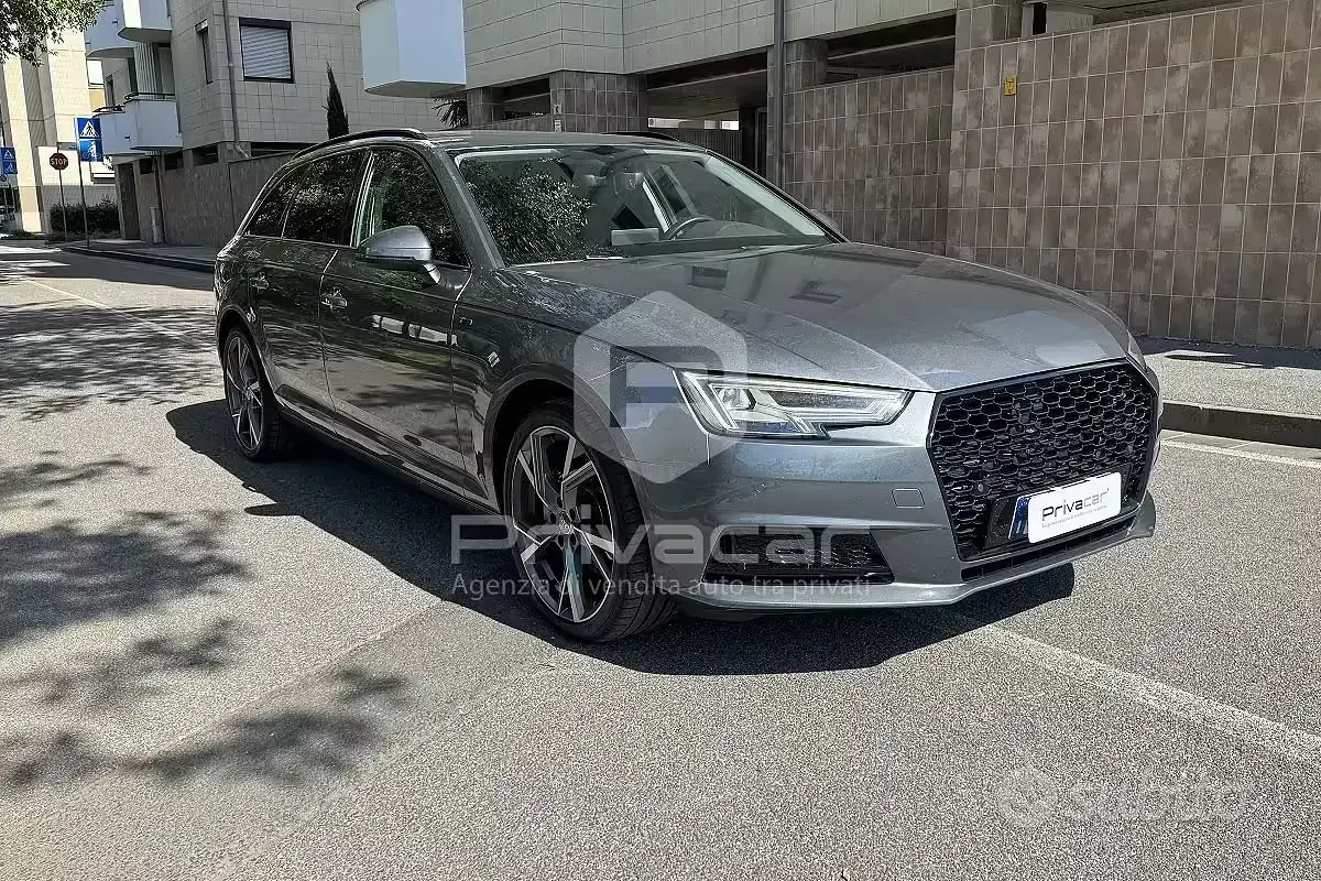 Usata Audi A4 Business 190 CV (139 kW) 2017 Grigio Station wagon