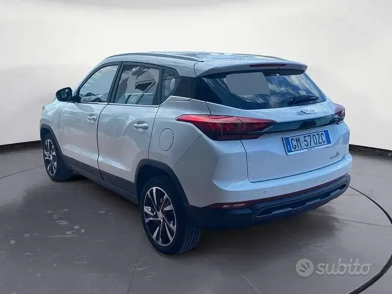 Usata EVO Evo 5 127 CV (93 kW) 2023 Bianco SUV