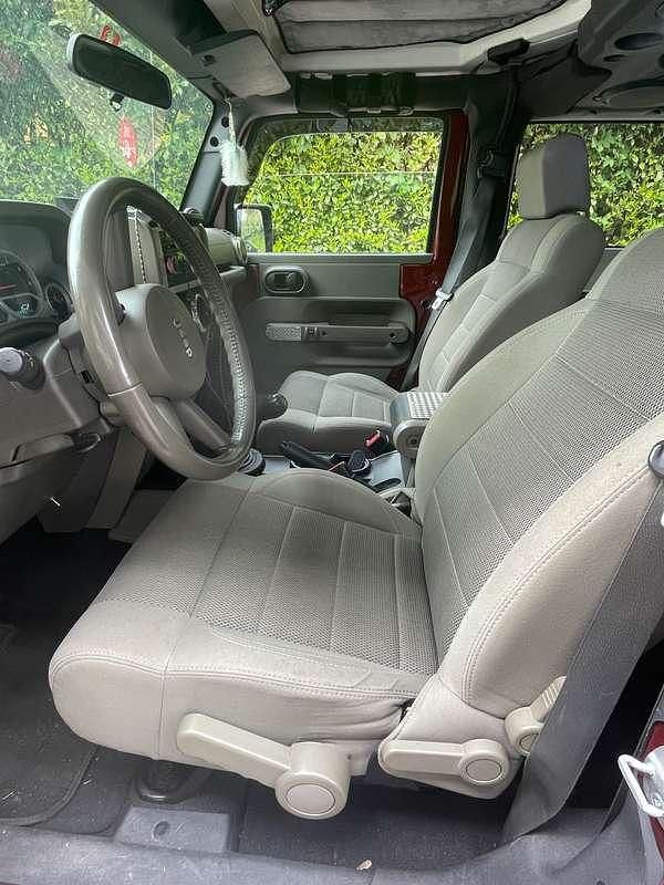 Usata Jeep Wrangler Sahara 90 CV (66 kW) 2007 Rosso SUV