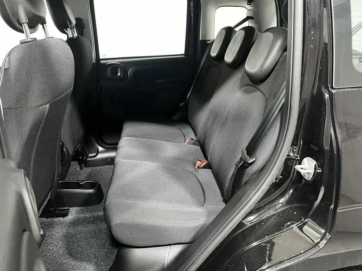 Nuova Fiat Panda S 70 CV (51 kW) 2025 Nero Utilitaria
