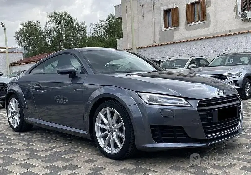 Usata Audi TT 180 CV (132 kW) 2018 Grigio Coupé
