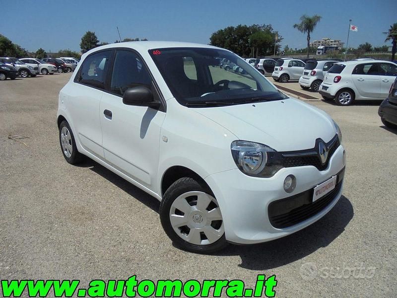Bianco pastello Usata 2016 Renault Twingo SE Due volumi | 5950 € (Ottimo prezzo) - Immagine 1/4