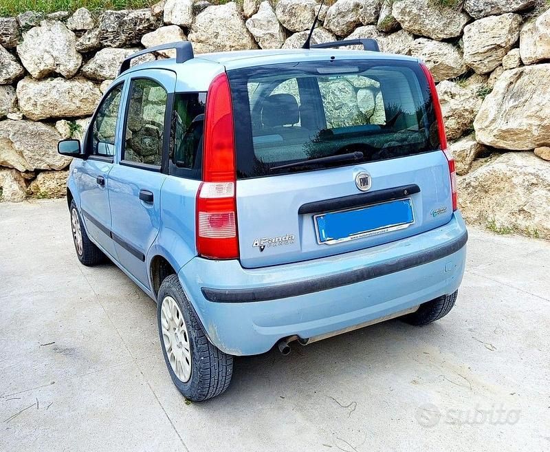 Usata Fiat Panda 77 CV (56 kW) 2009 Utilitaria