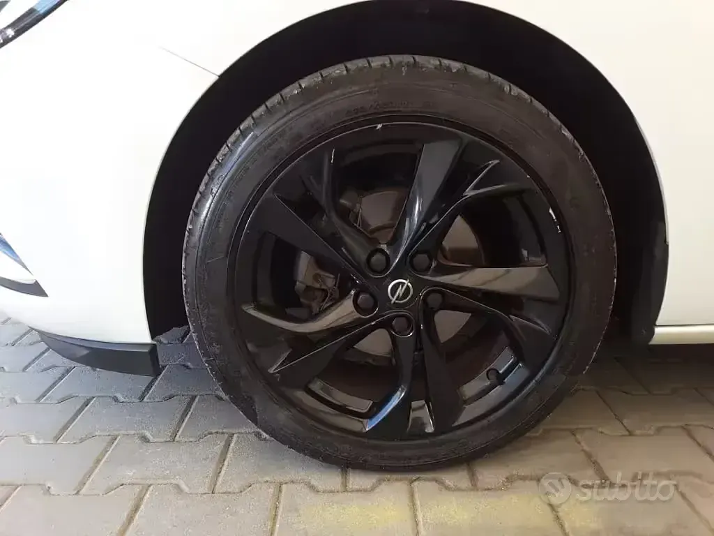 Usata Opel Astra Innovation 150 CV (110 kW) 2017 Bianco Berlina