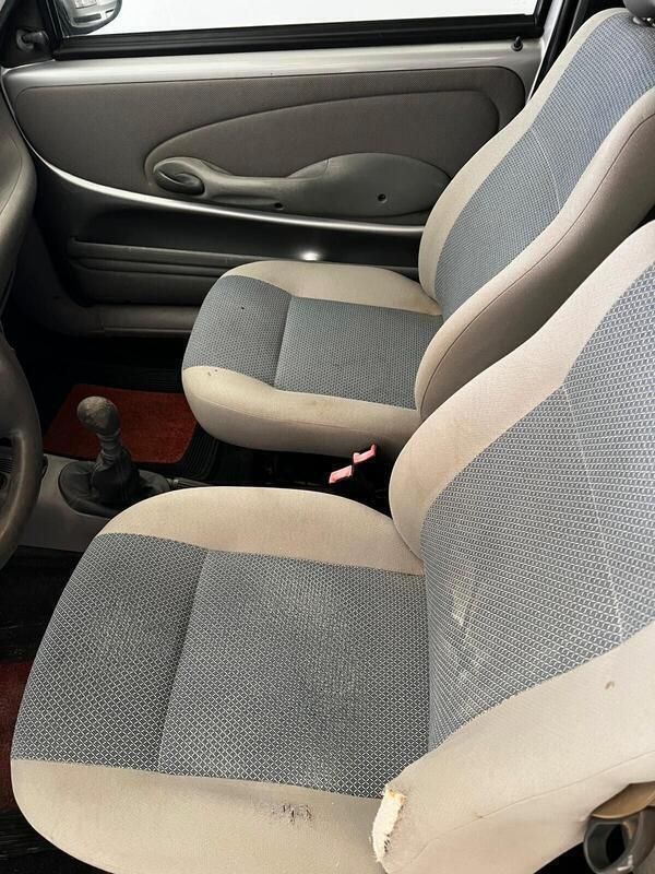 Usata Fiat Seicento 54 CV (39 kW) 2004 Grigio metallizzato Utilitaria