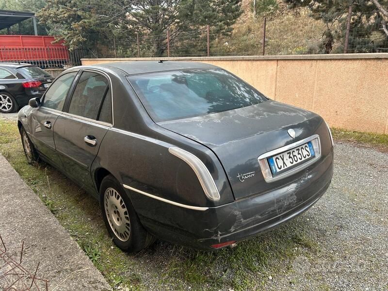 Usata Lancia Thesis 175 CV (128 kW) 2005 Grigio Berlina