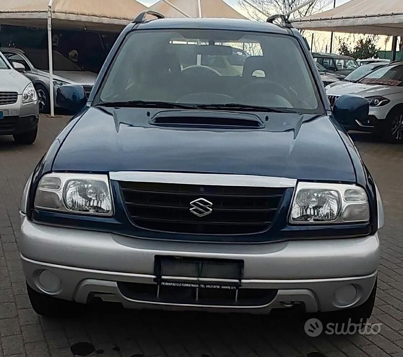Usata Suzuki Grand Vitara 108 CV (79 kW) 2004 Blu SUV