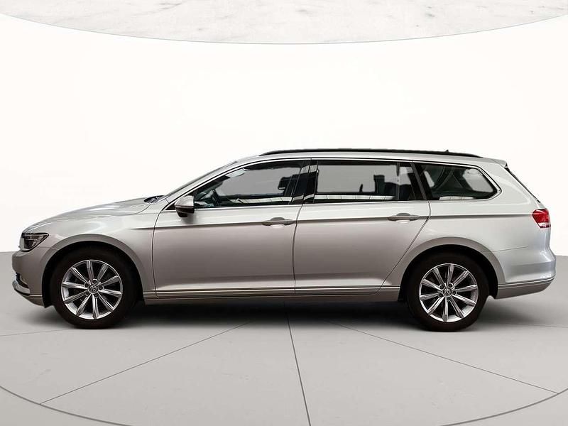 Usata VW Passat Business 150 CV (110 kW) 2019 8e reflex silver metallizzato Station wagon