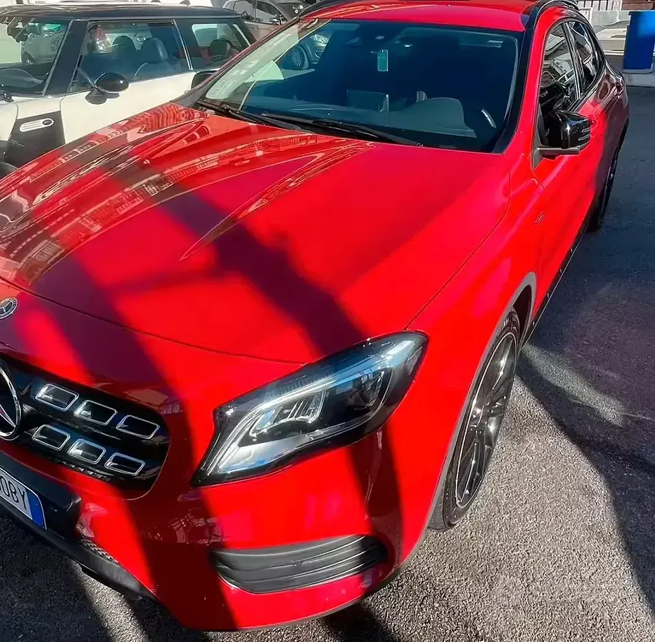 Usata Mercedes GLA200 136 CV (100 kW) 2022 Rosso SUV
