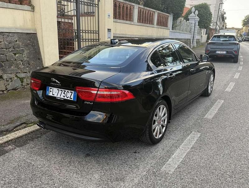 Usata Jaguar XE Pure 179 CV (131 kW) 2017 Berlina