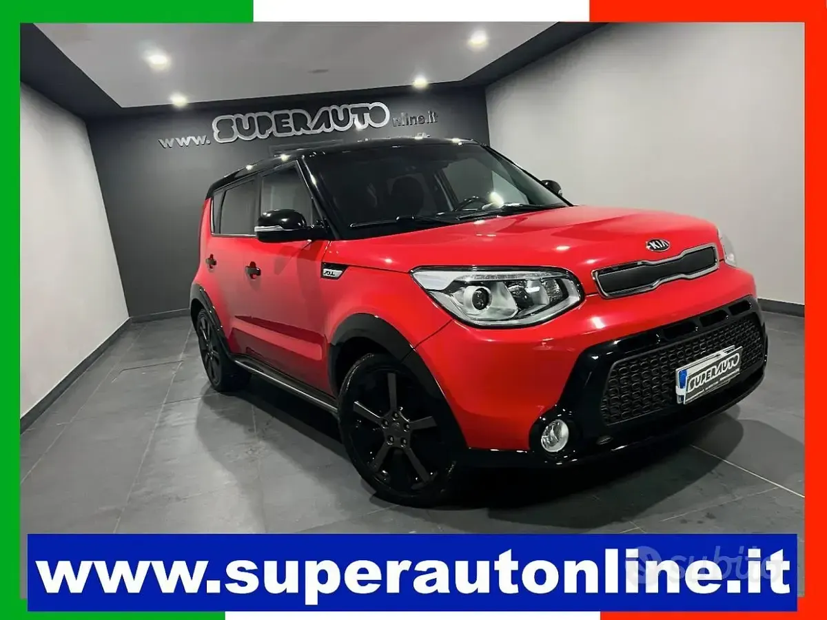 Usata Kia Soul 128 CV (94 kW) 2015 Rosso SUV