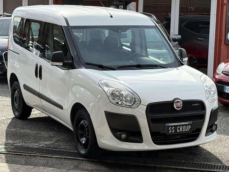 Other Usata 2014 Fiat Doblò Emotion Monovolume | 8700 € (Buon prezzo) - Immagine 1/4