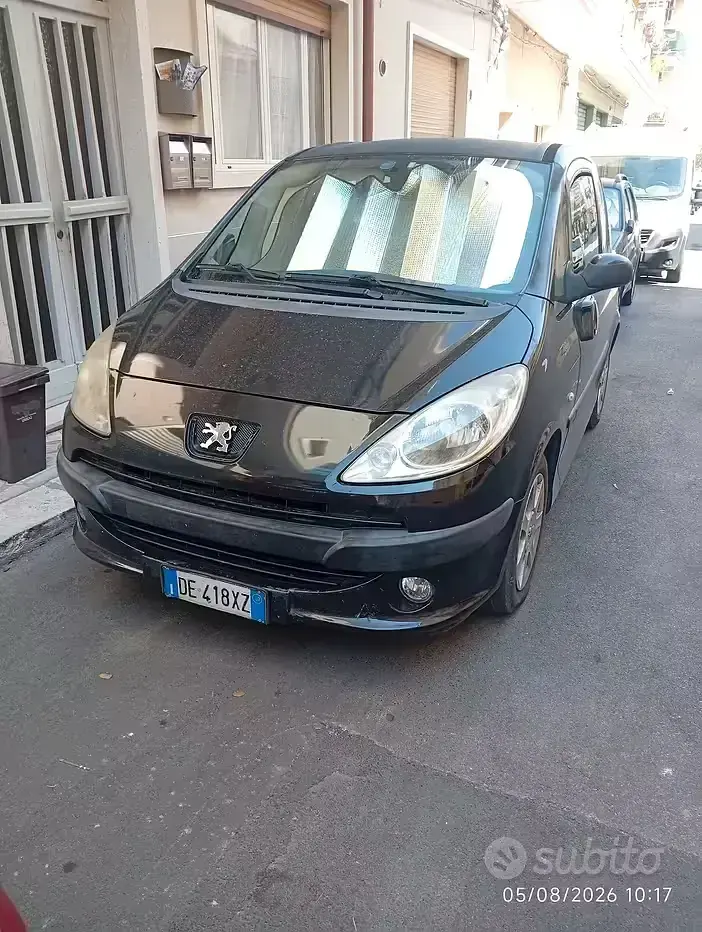Usata Peugeot 1007 68 CV (50 kW) 2007 Nero Monovolume