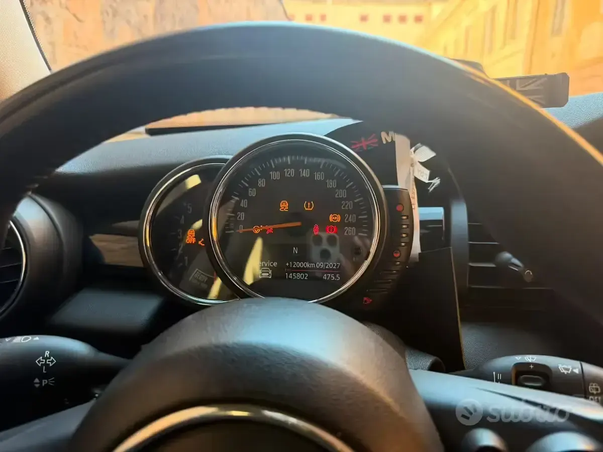 Usata Mini One D 95 CV (69 kW) 2017 Bluazzurro Utilitaria