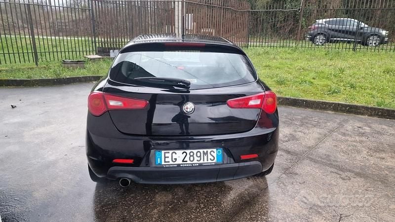 Usata Alfa Romeo Giulietta Progression 105 CV (77 kW) 2011 Other Utilitaria