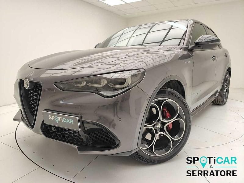Usata Alfa Romeo Stelvio Veloce 210 CV (154 kW) 2025 Grigio SUV