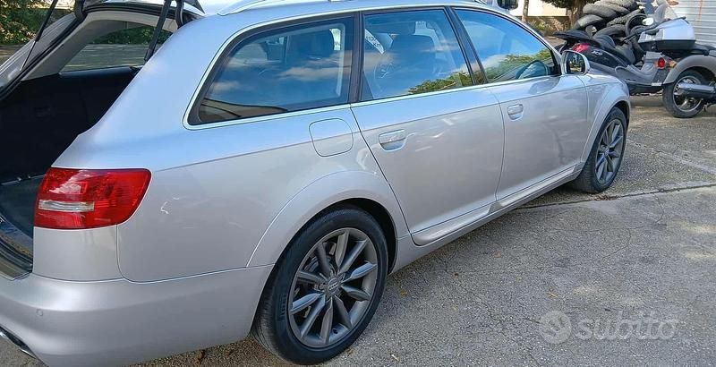 Usata Audi A6 Allroad 240 CV (176 kW) 2011 Grigio Station wagon