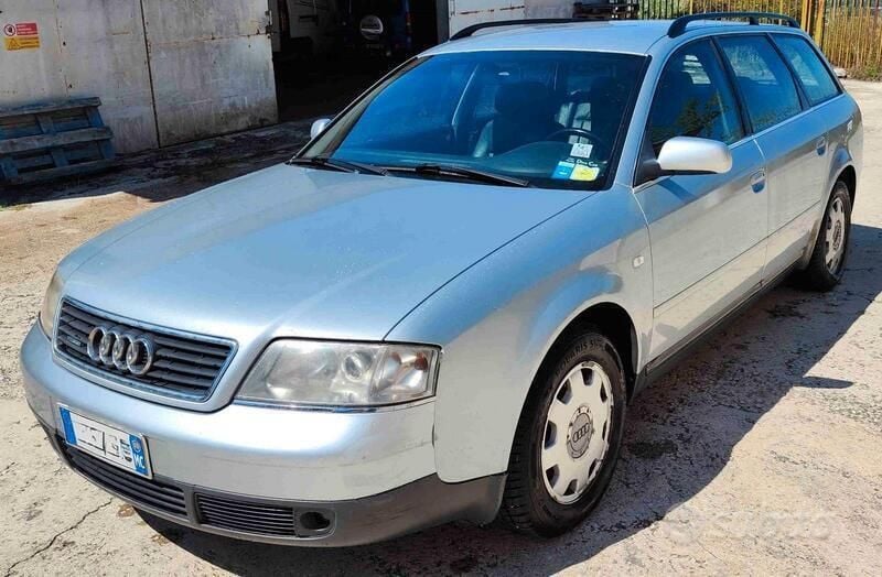 Usata Audi A6 150 CV (110 kW) 1999 Grigio Station wagon