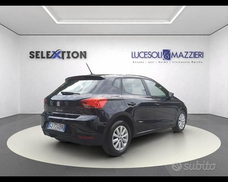 Usata Seat Ibiza Style 90 CV (66 kW) 2022 Blu Utilitaria
