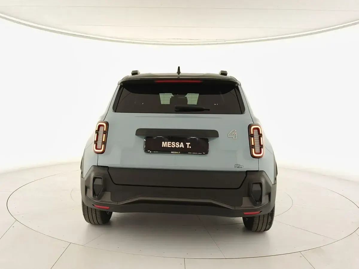 Nuova Renault 4 E-Tech Iconic 110 kW (150 CV) 2025 Blu/azzurro SUV