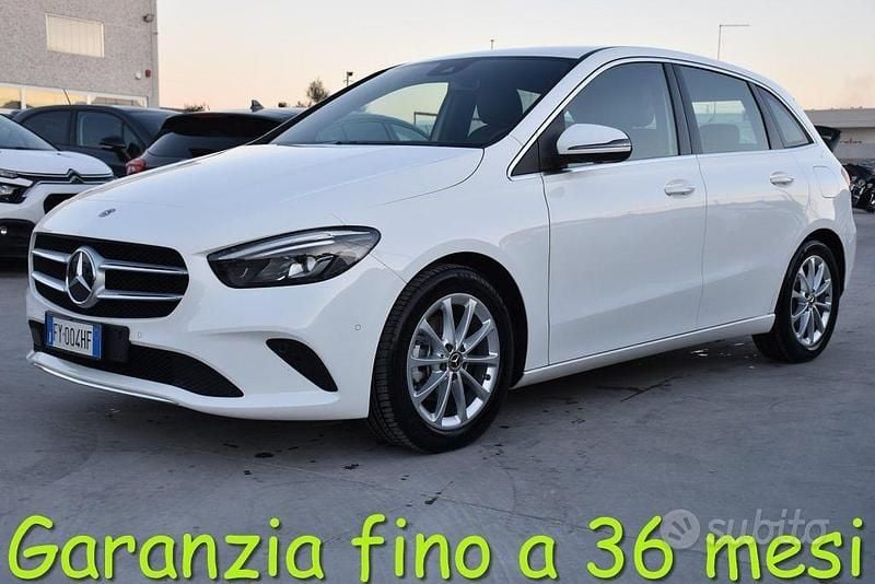 Usata Mercedes B180 116 CV (85 kW) 2019 Bianco Monovolume