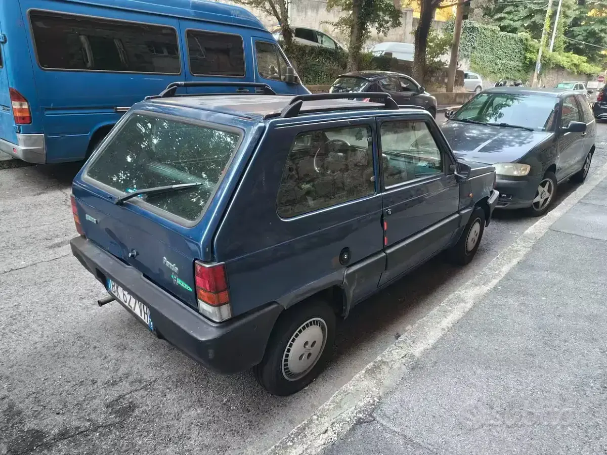 Usata Fiat Panda 39 CV (28 kW) 2000 Bluazzurro Berlina