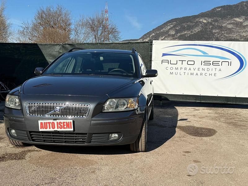 Usata Volvo V50 135 CV (99 kW) 2007 Grigio Station wagon