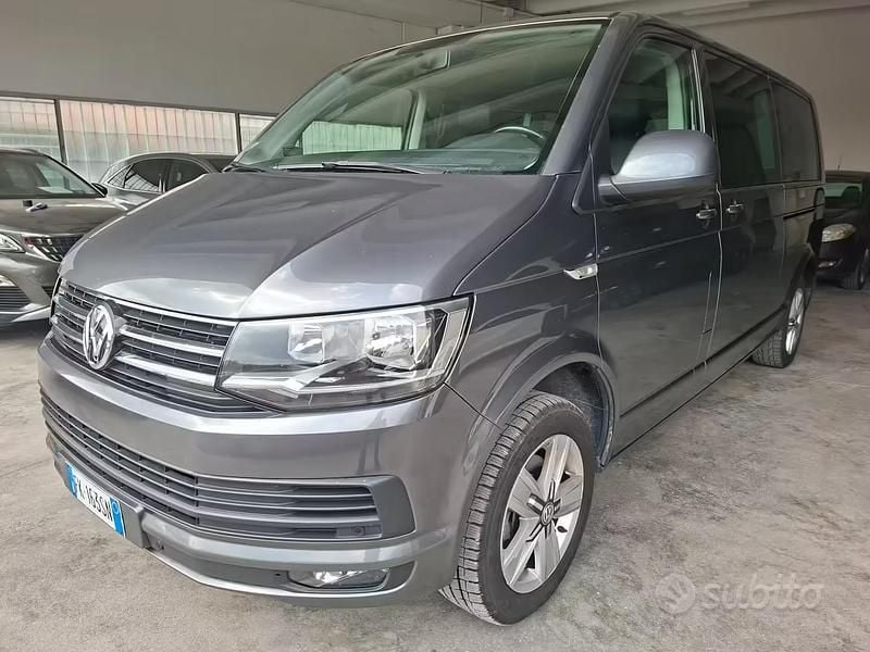Usata VW T6 150 CV (110 kW) 2017 Grigio Furgone
