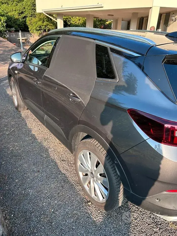 Usata Opel Grandland X Ultimate 131 CV (96 kW) 2020 Grigio SUV