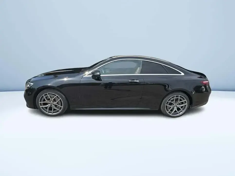 Usata Mercedes 300 Premium 265 CV (194 kW) 2022 Grigio Coupé