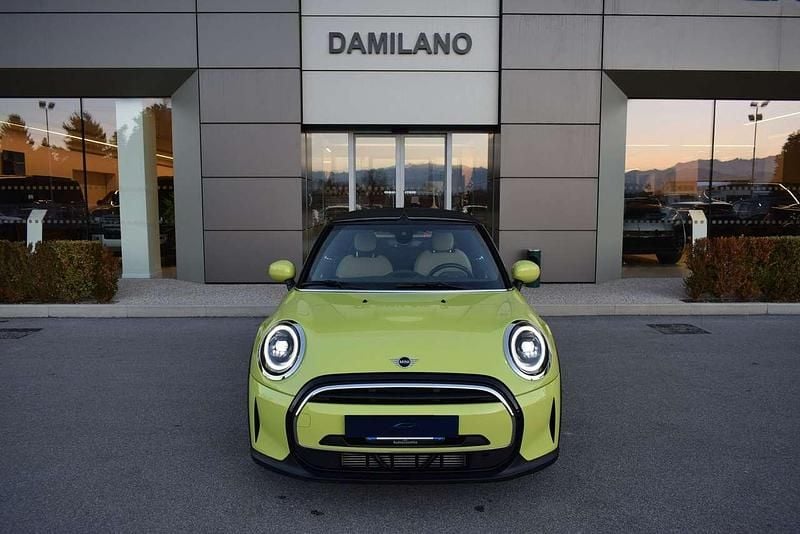 Usata Mini Cooper Cabriolet Classic 136 CV (100 kW) 2023 Giallo Cabrio