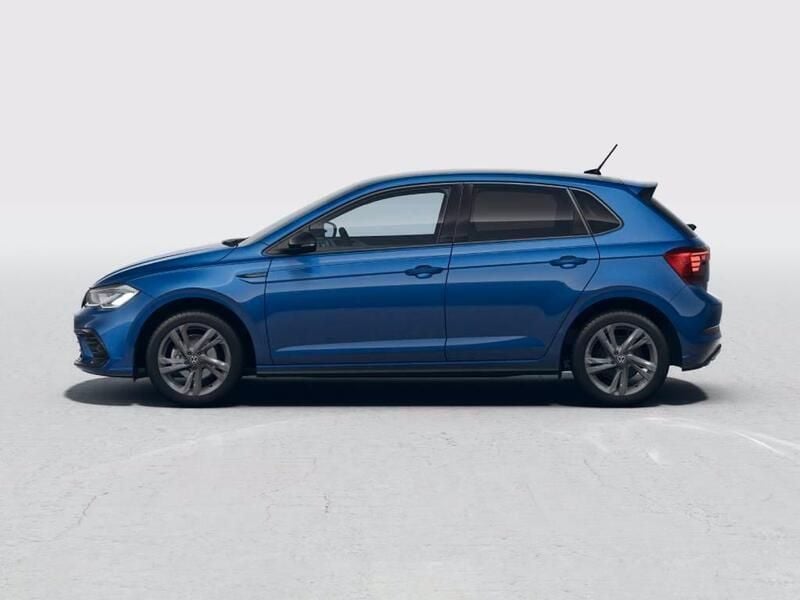 Usata VW Polo R-line 95 CV (69 kW) 2023 Reef blue metallizzato nero Utilitaria