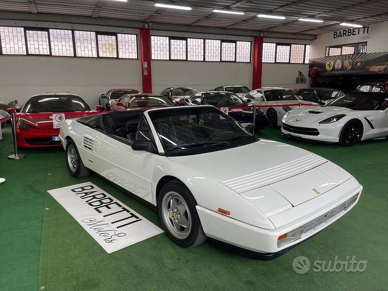 Usata Ferrari Mondial 295 CV (216 kW) 1990 Bianco Cabrio