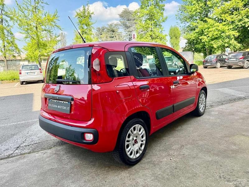 Usata Fiat Panda 69 CV (50 kW) 2017 Rosso Utilitaria