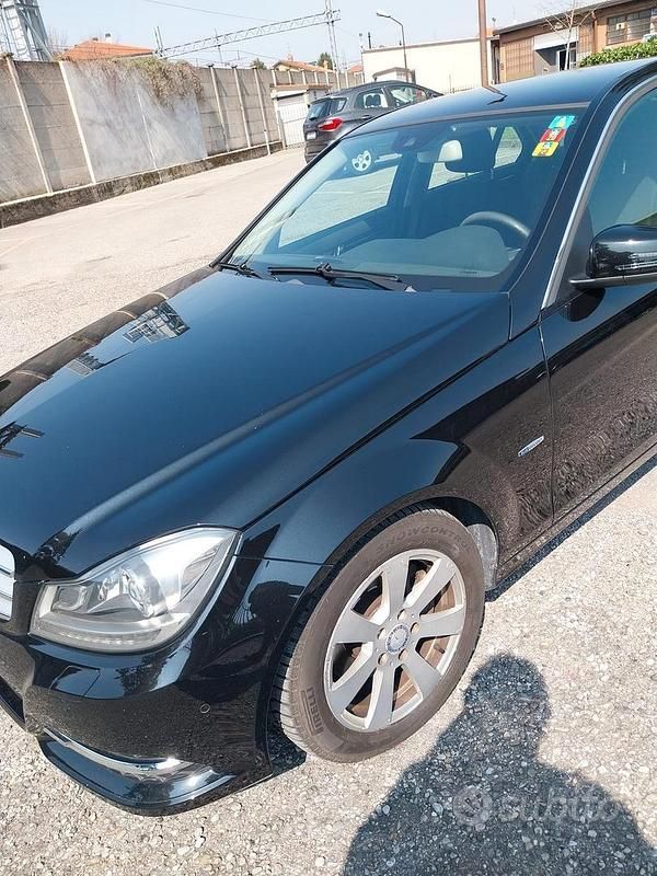Usata Mercedes C220 170 CV (125 kW) 2013 Berlina