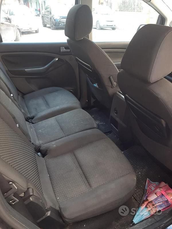 Usata Ford C-MAX 90 CV (66 kW) 2009 Grigio Monovolume