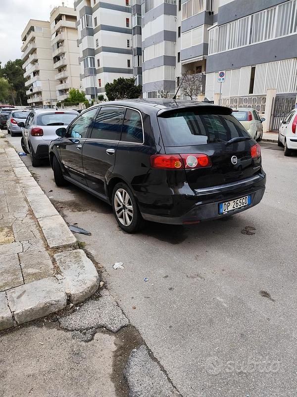 Usata Fiat Croma 150 CV (110 kW) 2008 Nero Station wagon
