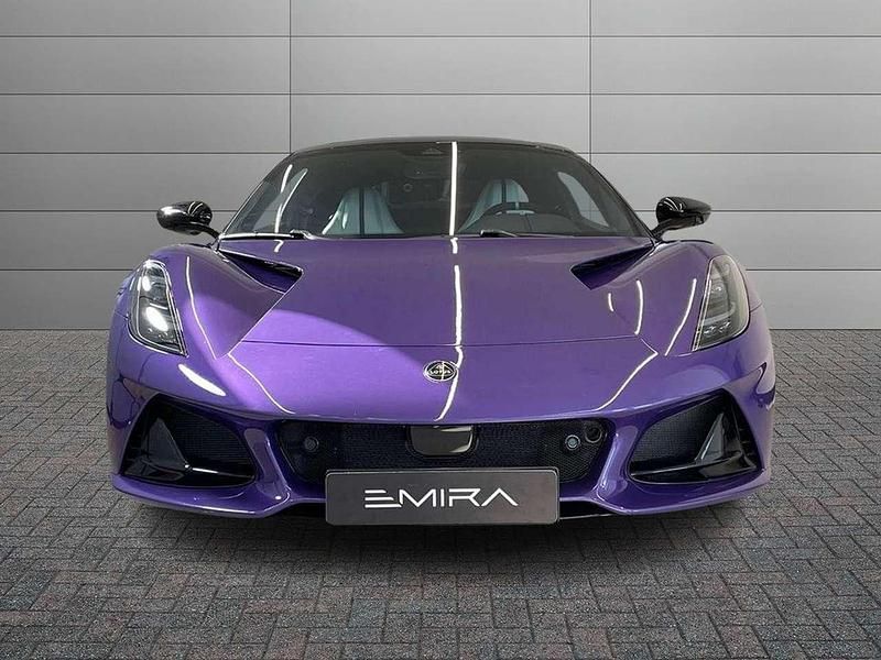 Nuova Lotus Emira 405 CV (297 kW) 2026 Viola haze Coupé